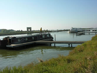 canal du chandon moet etang thau midi 2005 water lagoon sete rhone extends vast salt