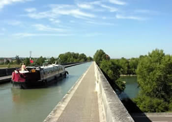 Pont Canal d'Agen