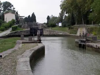 Looking towards the Double Staircase Lock