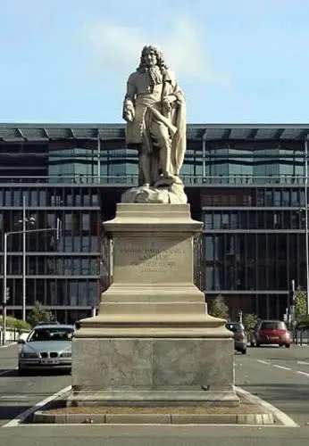 Paul Riquet statue